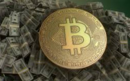 বিটকয়েন কী এবং কীভাবে এর মালিক হওয়া যায়?